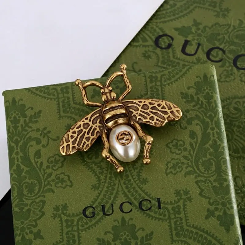 gucci brooches pour femme s_12526b02